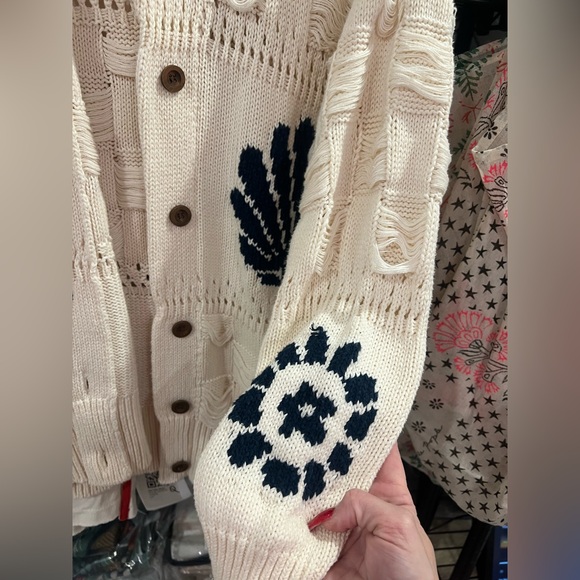 BDG Martha Beach Cardigan, SMALL NWT - Picture 5 of 7